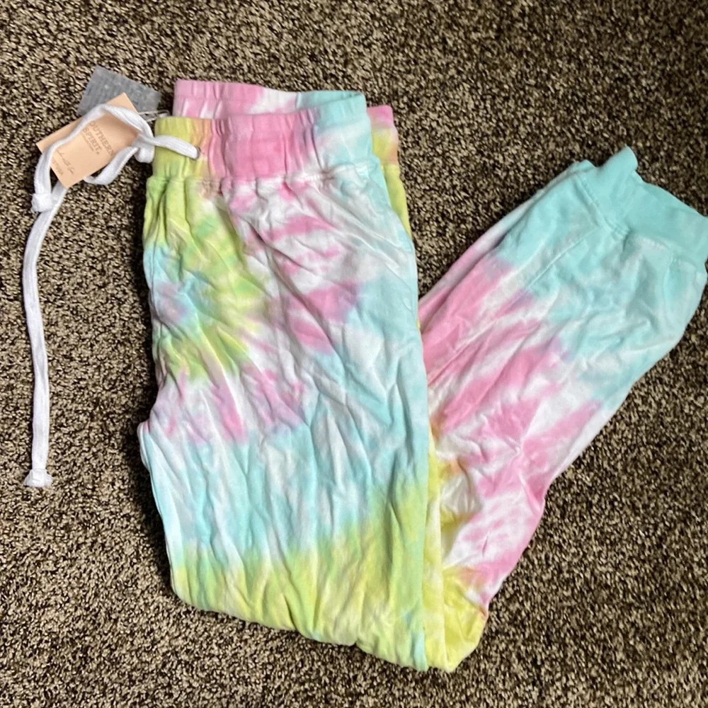 Southern Spirit Tie-Dye Pants, NWT but has light mark